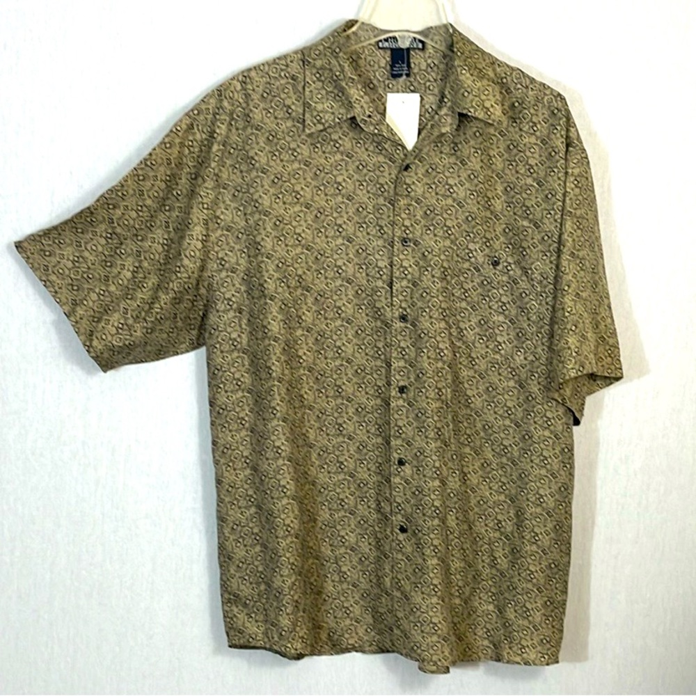 NWT Vintage 100% silk casual button down Tan Patterned Shirt